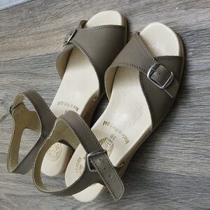 WORISHOFER Olive Green Wedge Sandals